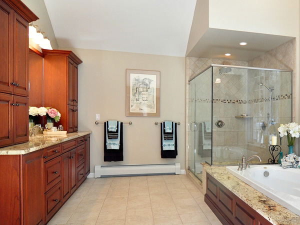 Holland Kitchens & Baths LLC