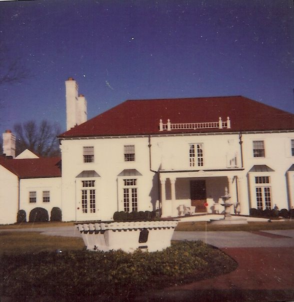 Robert's New England Co.