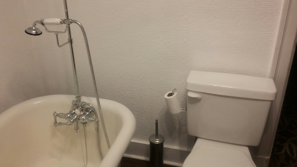 Advance Plumbing & Heating (Drain Cleaning, Heating Contractor, Plumber)