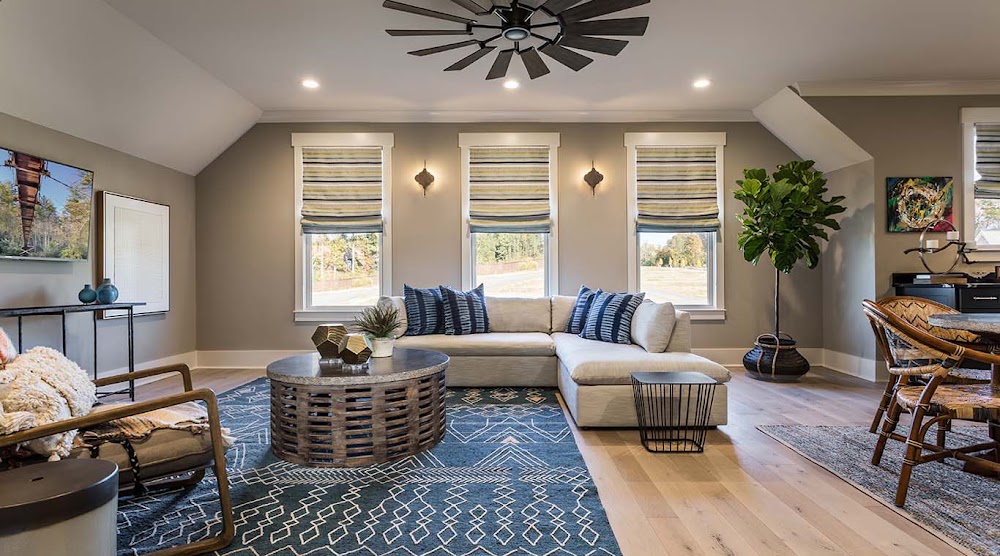 Raupp Painting Services | Residential Commercial Painter CT | Interior and Exterior