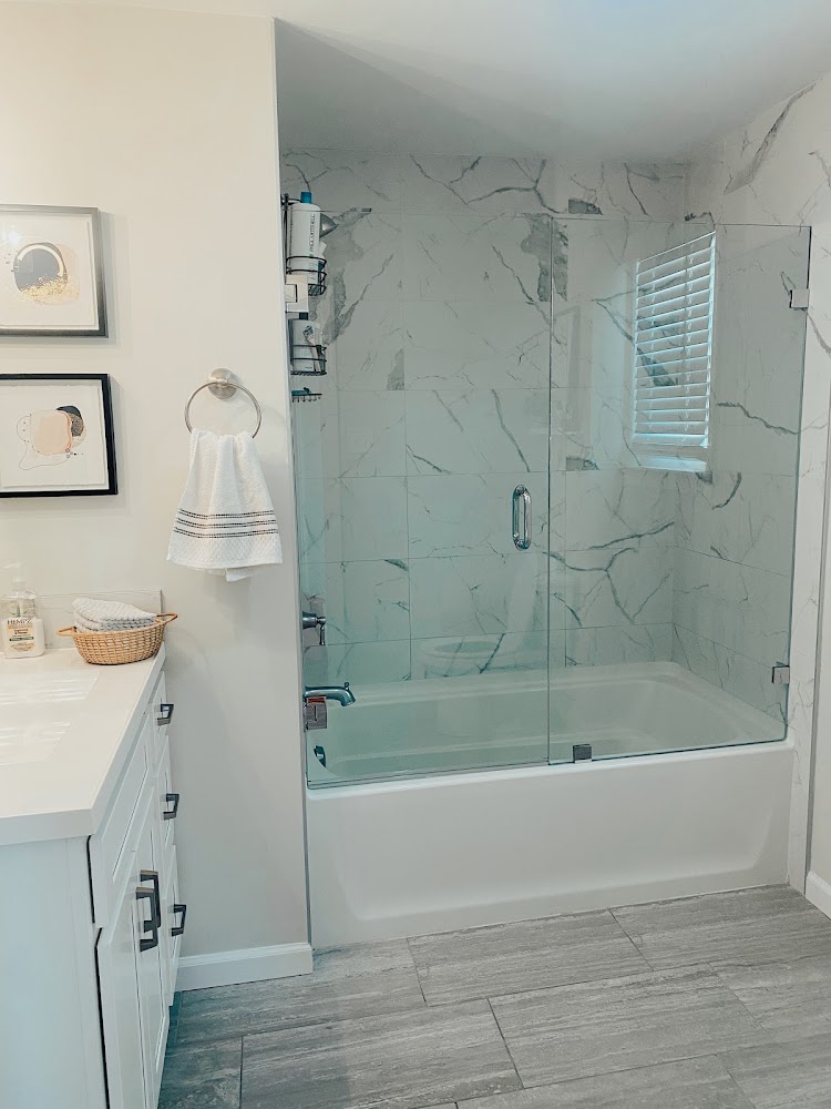 Huntington Glass And Mirror LLC