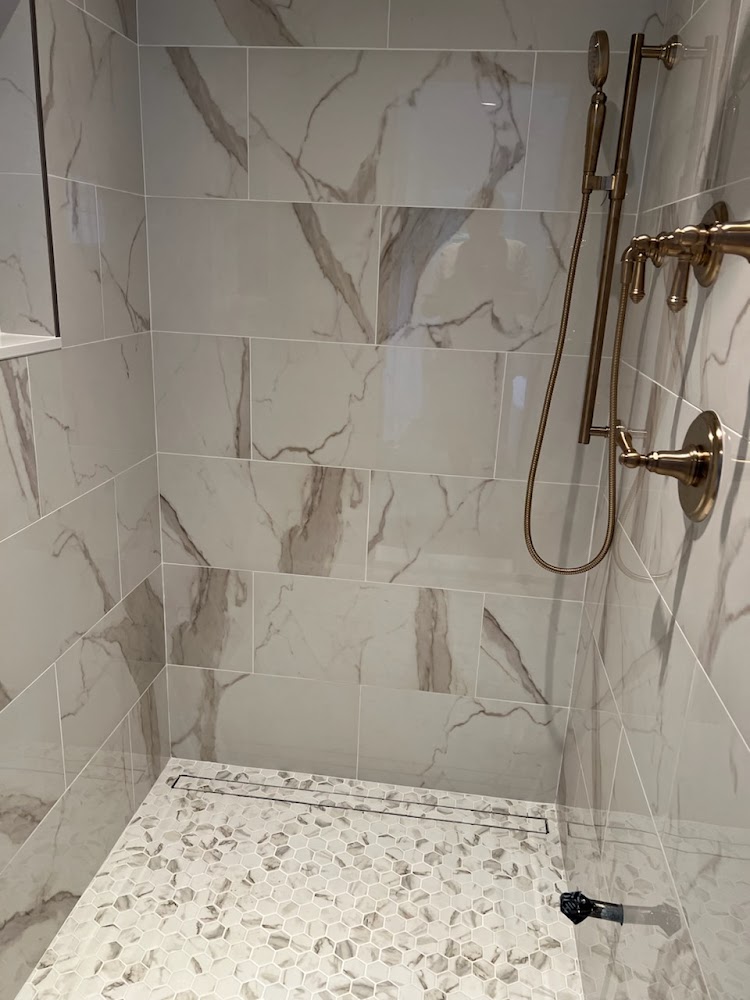 Flores Tiling and Restoration LLC