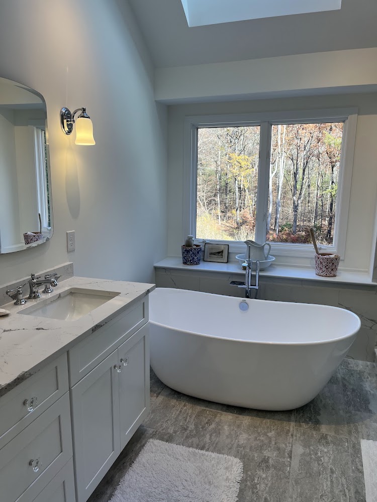 DreamMaker Bath & Kitchen